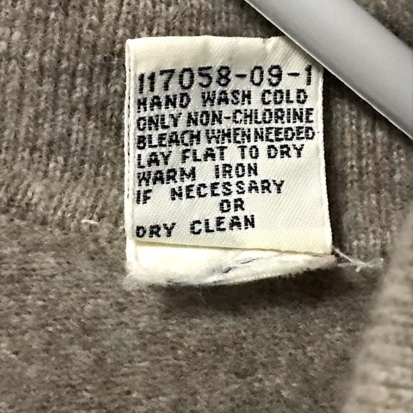 Gap Y2K Lambswool Women’s Button Down Cardigan Sweater - Picture 8 of 12